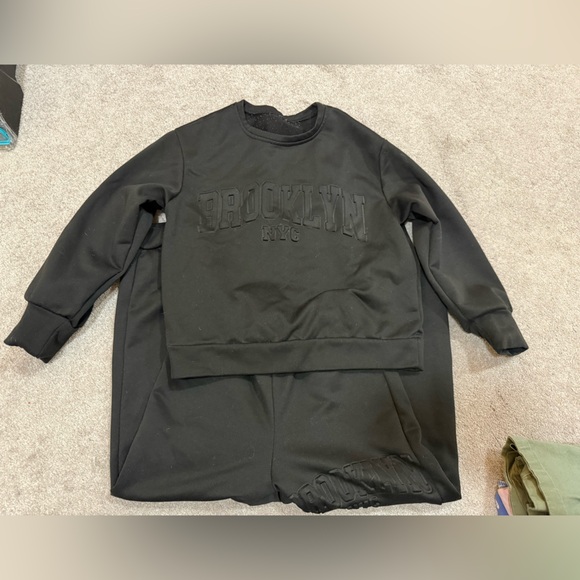 Other - Kids Sweater & Sweat pants